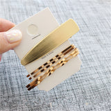 Geometric Gold Hairpin